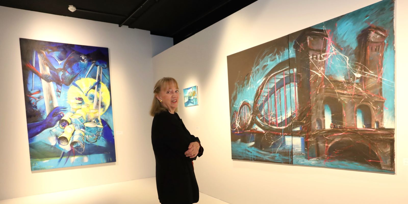 Wände, Welten und Winter-Kunst: Die SuedArt24 geht in die zweite Woche