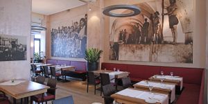 momento di am Veritaskai