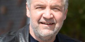 Schauspieler Marek Erhardt kommt zur Teichwette in Marmstorf