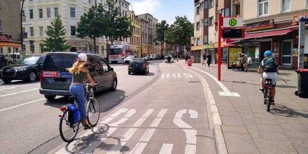 Radfahren in Heimfeld soll sicherer werden. Deshalb wird seit vielen Jahren für eine Tempo 30-Strecke auf einem Teilabschnitt der Heimfelder Straße gekämpft. Foto: privat Tempo 30 auf der Heimfelder Straße: Fahrrad-Demo am Sonnabend