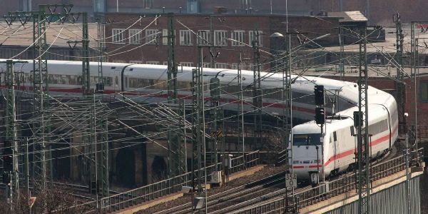 Störung im Digitalfunk sorgt für Zugausfälle in ganz Norddeutschland