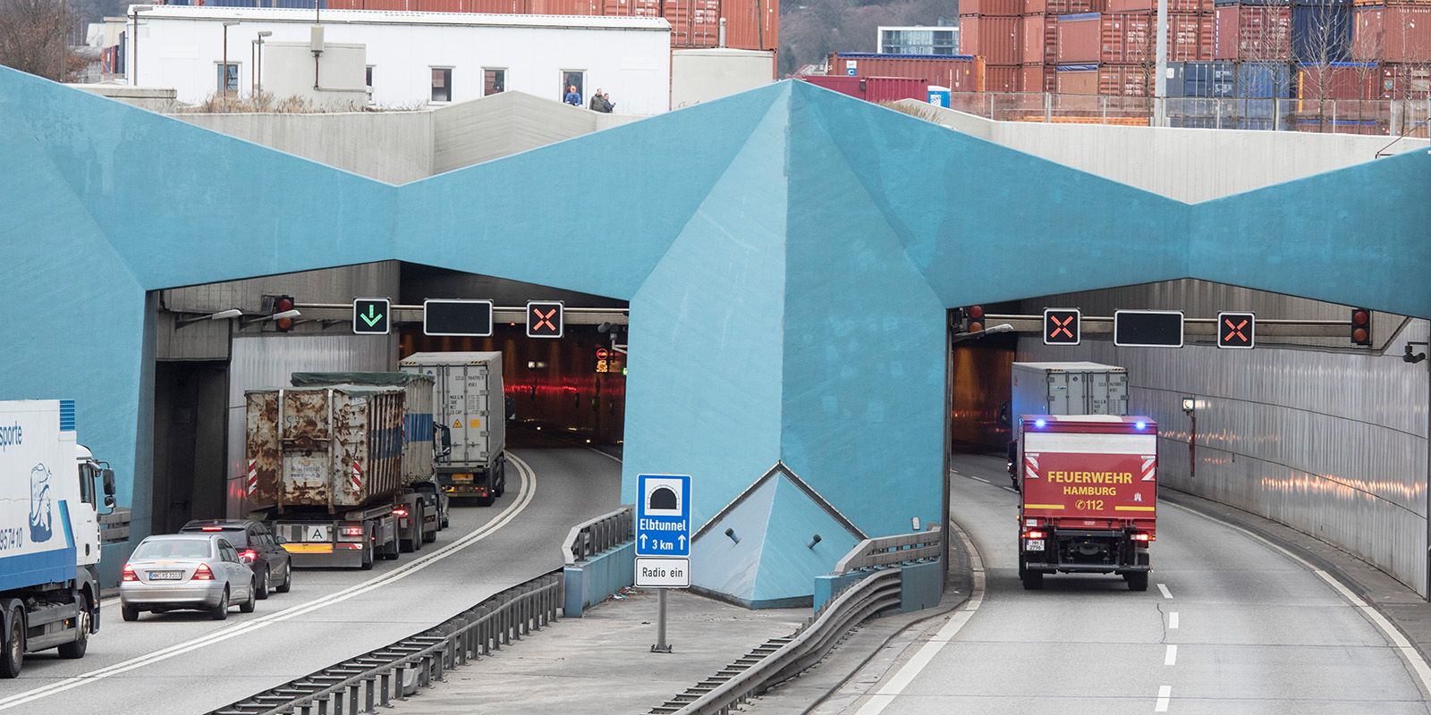A7: Elbtunnel trotz Streik frei - 57 Stundensperrung übers Wochenende bleibt