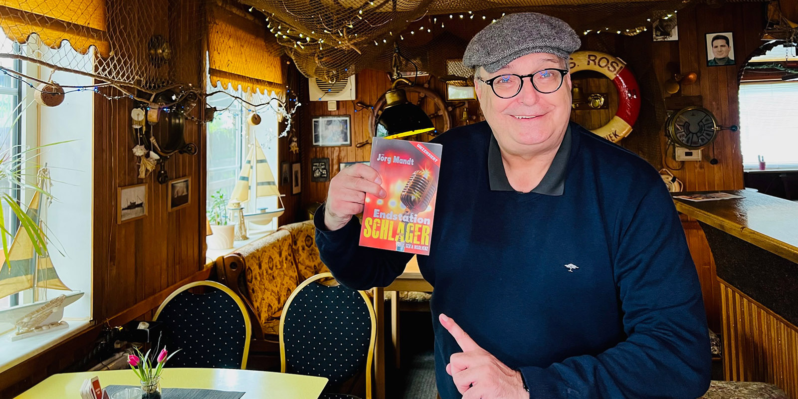 Roman über die Schlagerszene - Journalist Jörg Mandt gibt tiefe Einblicke