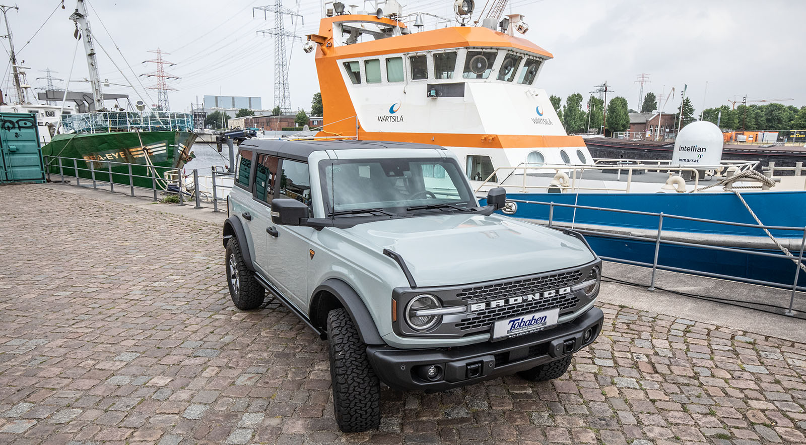 Der Ford Bronco ist in Harburg angekommen. Foto: zv Der Ford Bronco ist in Harburg angekommen. Foto: zv