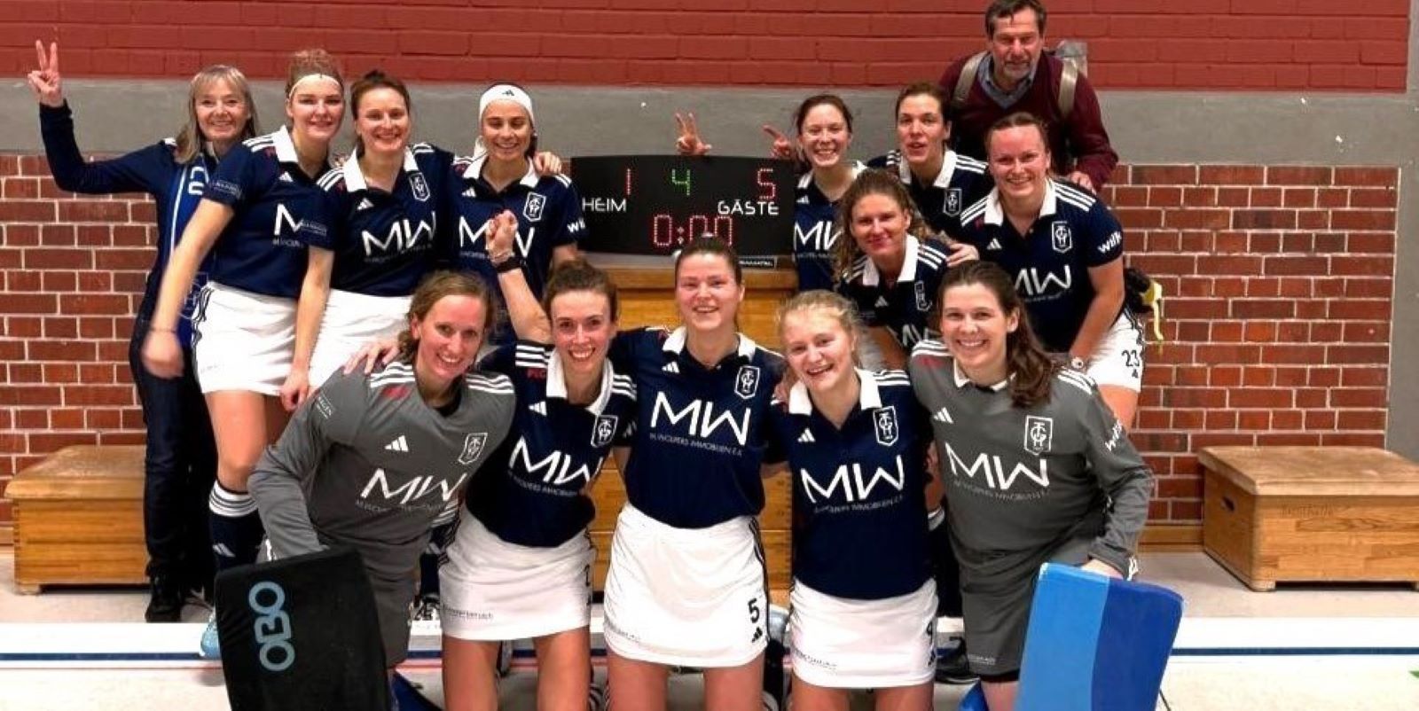 Sieg gegen Kiel bei den Heimfelder Hockey-Damen. Foto: privat