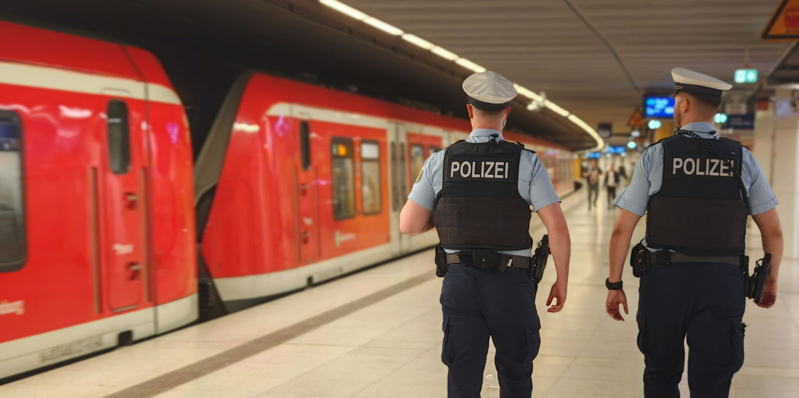Mann bedroht Frau in Hamburger S-Bahn – Bundespolizei ermittelt