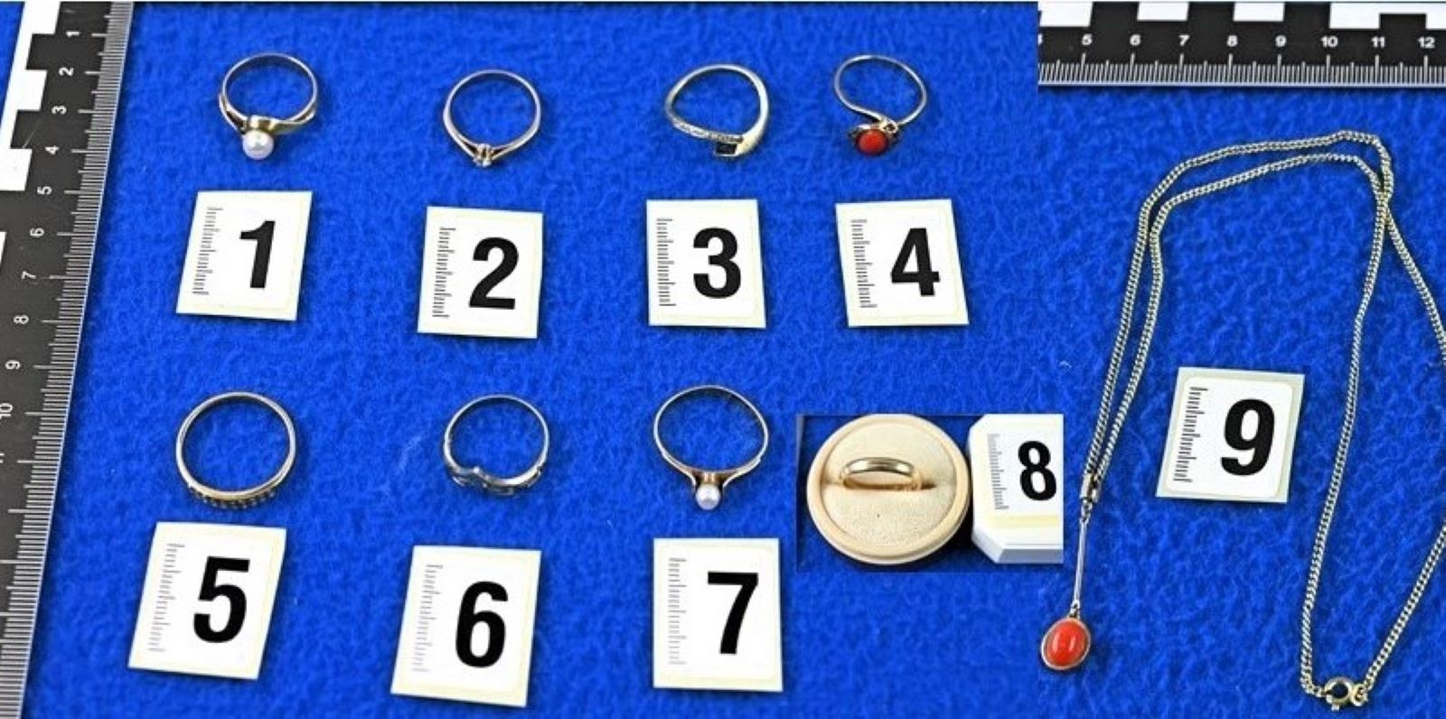 Aussortiertes Diebesgut? Polizei sucht Eigentümer und mögliche Geschädigte