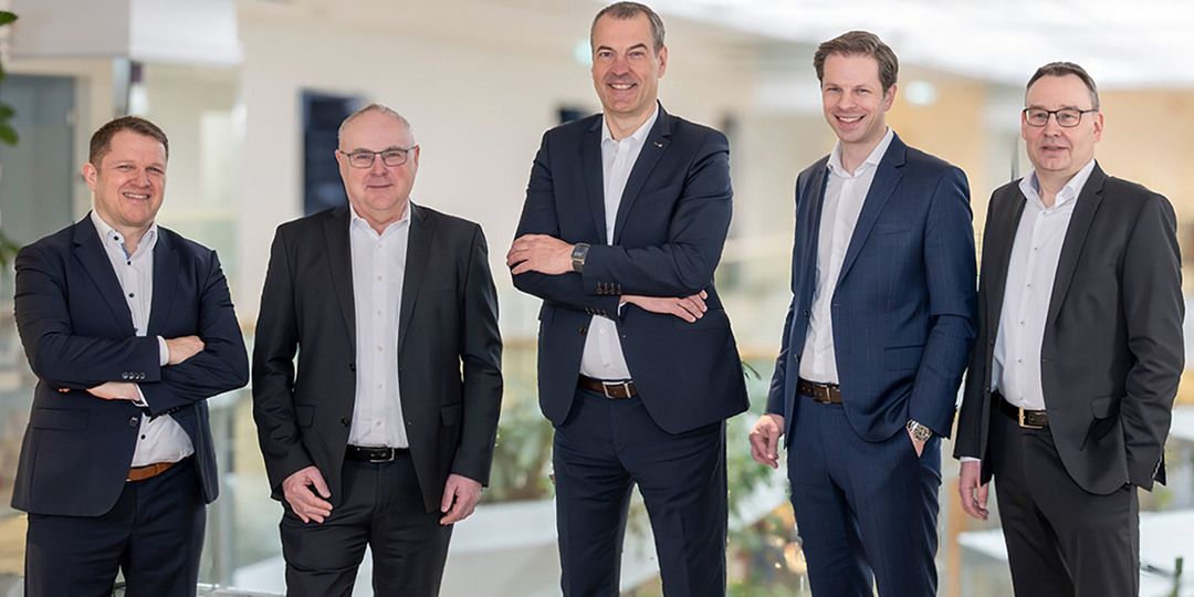 Carsten Schmuckall, Bodo Ihlenburg, Andreas Sommer, Frederik Schröder und Dr. Arne Fischer. Foto: pr