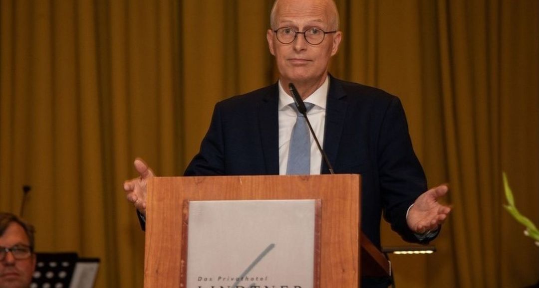 Spargelessen der Gilde: Wird Hamburgs Bürgermeister Peter Tschentscher dabei sein?