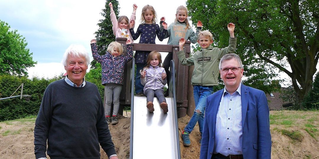 "Guten Rutsch": Bendestorf freut sich über eine neue Hangrutsche