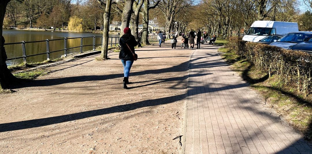 Sperrung am Außenmühlendamm: Wegebelag der Promenade wird saniert
