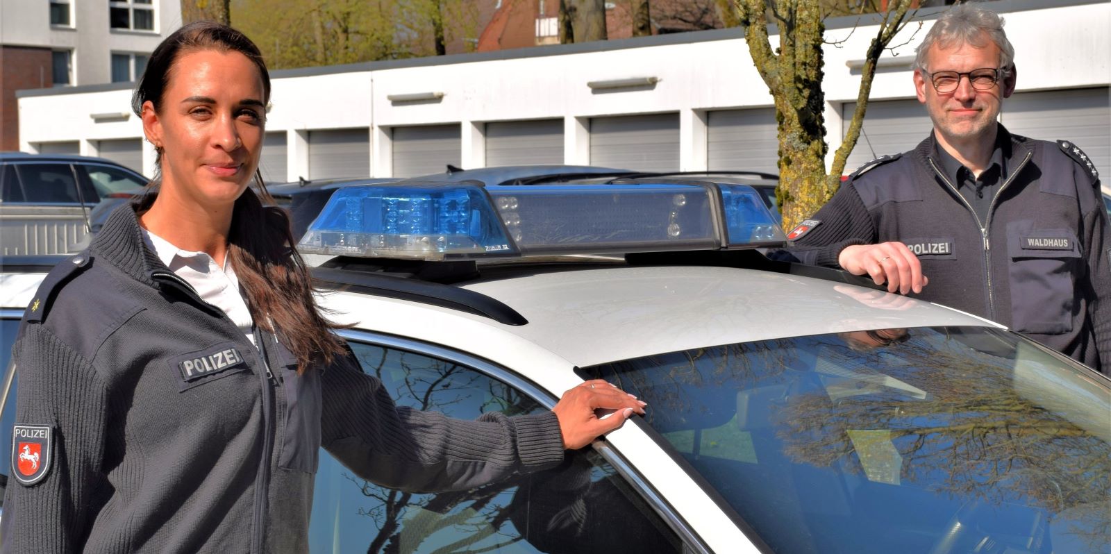 Polizeirätin Janine Mai und Polizeihauptkommissar Frank Waldhaus. Foto: Polizei